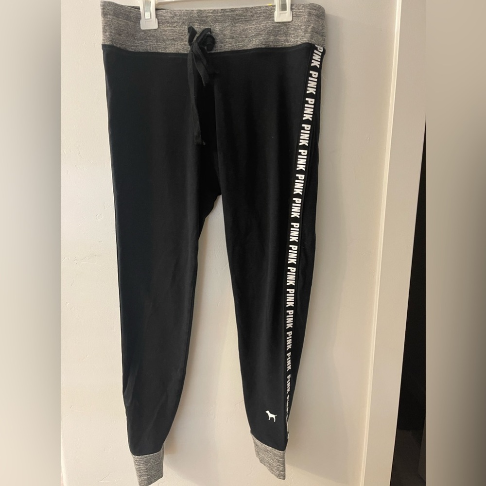 PINK M joggers